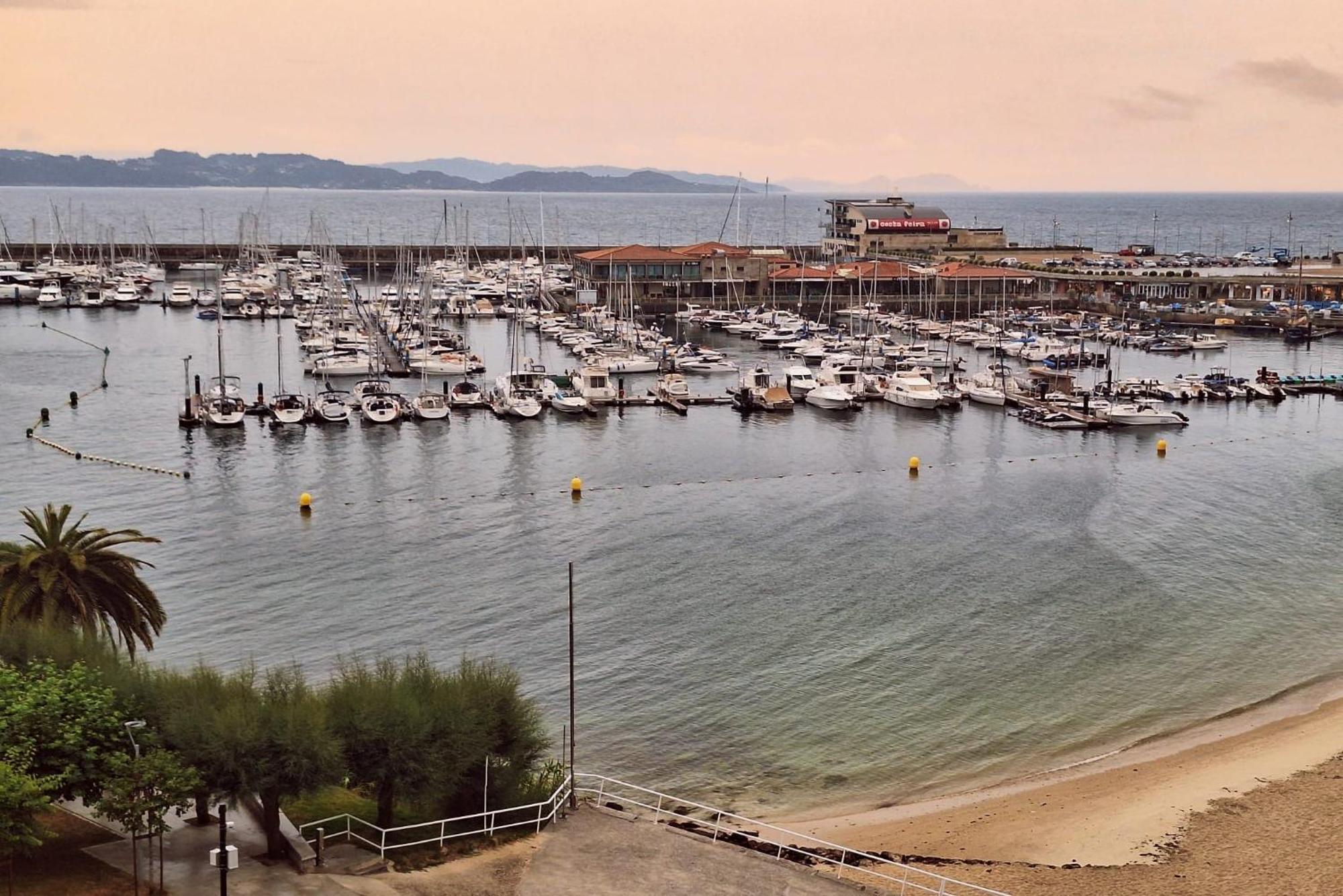 Playa Panadeira Apartment Sanxenxo Luaran gambar